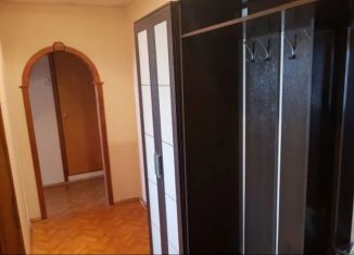 3-комнатная квартира в аренду, 57 м2, Балаково, улица Братьев Захаровых, 142