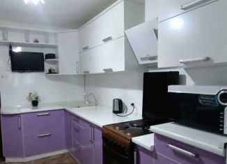 Продаю 2-ком. квартиру, 56.9 м2, Йошкар-Ола, улица Воинов-Интернационалистов, 26, микрорайон Восточный