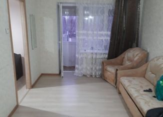 Продам 2-комнатную квартиру, 40 м2, село Покровское, площадь имени Алексея Береста
