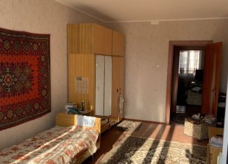 Двухкомнатная квартира на продажу, 58.2 м2, Шебекино, улица Шолохова, 1