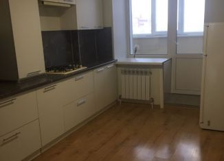 Сдается в аренду 2-комнатная квартира, 60 м2, Йошкар-Ола, улица Прохорова, 46, микрорайон 9В