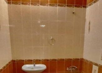 Продается двухкомнатная квартира, 75 м2, Краснодар, ЖК Поющие Фонтаны, улица Невкипелого, 18к1