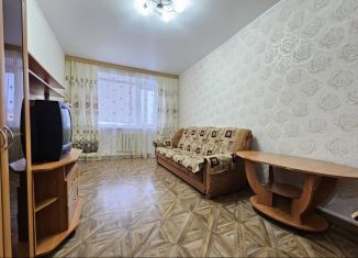 Продается 3-комнатная квартира, 55 м2, Ялуторовск, улица Карбышева, 4