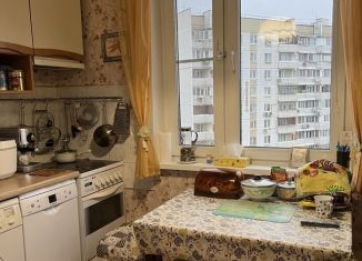 Продается 3-комнатная квартира, 63 м2, Москва, Алтуфьевский район, Костромская улица, 4А