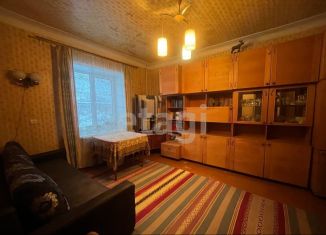 Трехкомнатная квартира на продажу, 44 м2, Брянская область, улица Калинина, 11