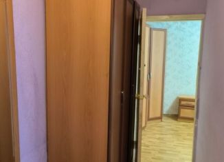 Сдам в аренду 2-комнатную квартиру, 50 м2, Нижний Новгород, улица Движенцев, 32А, микрорайон Сортировочный