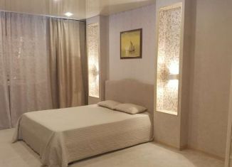 Сдаю в аренду 1-ком. квартиру, 50 м2, Сочи, улица Горького, 41, микрорайон Центральный