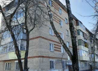 Трехкомнатная квартира на продажу, 56.6 м2, Солнечногорск, Красная улица, 182