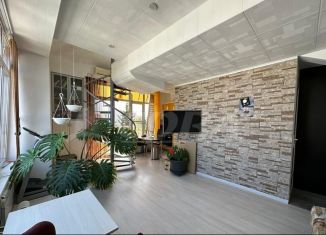 Продам трехкомнатную квартиру, 62 м2, Сочи, улица Просвещения, 118/2, микрорайон Центральный