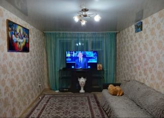 Продам 3-комнатную квартиру, 61.5 м2, Кировская область, Зелёная улица, 26