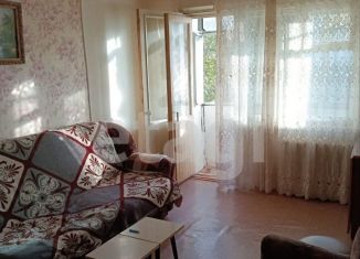 Продается 2-комнатная квартира, 41.2 м2, Брянск, Ново-Советская улица, 118, Бежицкий район