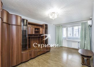 2-комнатная квартира на продажу, 47.9 м2, Челябинск, улица Молодогвардейцев, 70А, Калининский район
