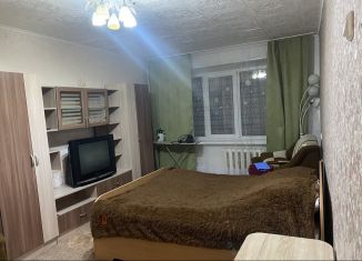 Сдается 1-комнатная квартира, 30 м2, Челябинская область, улица Ильи Тараканова, 13