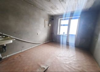 Продам двухкомнатную квартиру, 54 м2, село Батырево, Советская улица, 174