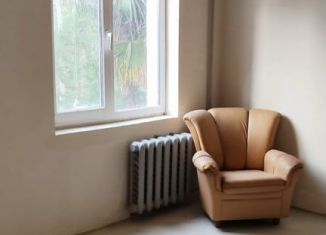 Продам 2-ком. квартиру, 34 м2, Сочи, микрорайон Новый Сочи, улица Пирогова, 8