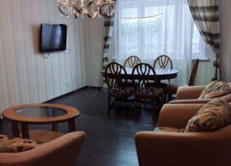 Продается 3-комнатная квартира, 78 м2, Нижний Новгород, Украинская улица, 50, метро Заречная