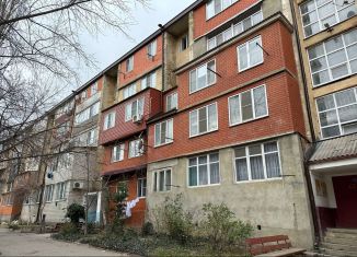 Продается 2-комнатная квартира, 50 м2, Дагестан, проспект Имама Шамиля, 23Б
