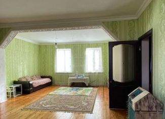 Дом на продажу, 240 м2, посёлок городского типа Ленинкент, Карабудахкентская улица, 50