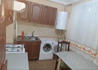 Сдаю двухкомнатную квартиру, 45 м2, село Джалган, Дагестанская улица, 16