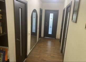 Сдается 3-ком. квартира, 77 м2, Красноярск, улица Быковского, 9Г