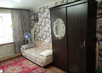 Сдача в аренду комнаты, 18 м2, Омская область, Семиреченская улица, 138