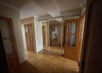 Продается двухкомнатная квартира, 64 м2, Черкесск, Одесский переулок, 1