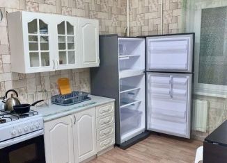 Продам 1-комнатную квартиру, 36 м2, Армавир, Азовская улица, 22А