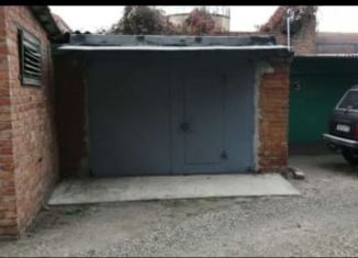 Продаю гараж, 18 м2, Тихорецк