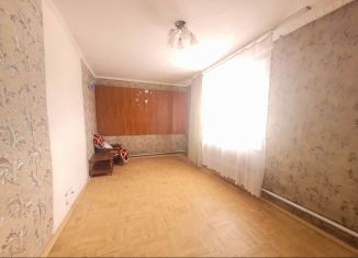 Продажа 3-комнатной квартиры, 48 м2, Кемеровская область, улица Сурикова, 31