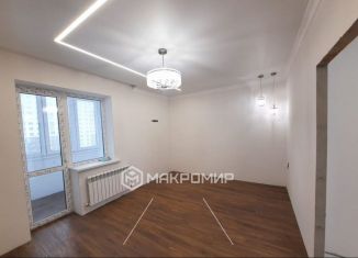 Продам 2-комнатную квартиру, 54.2 м2, Брянская область, улица имени А.Ф. Войстроченко, 8