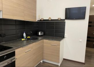 Продаю 1-ком. квартиру, 46 м2, Татарстан, 32-й комплекс, 32/37Б