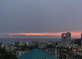 Сдаю в аренду дом, 100 м2, Сочи, Яблочная улица, 31, микрорайон Мамайка