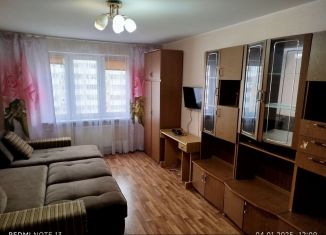 Сдается в аренду 2-ком. квартира, 60 м2, Краснодар, улица имени Николая Семеновича Котлярова, 15/1, Прикубанский округ