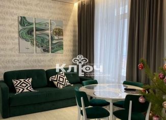 Продается 4-ком. квартира, 75 м2, Республика Башкортостан, улица Машиностроителей, 77