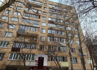 Сдается в аренду 1-комнатная квартира, 32 м2, Москва, улица Каховка, 5к5, ЮЗАО