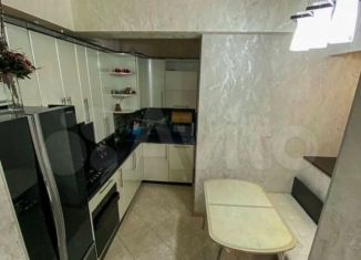 Сдам 4-комнатную квартиру, 100 м2, Краснодарский край, Севастопольский переулок, 1А