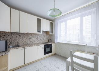 Продаю 3-комнатную квартиру, 75 м2, Москва, Пятницкое шоссе, 40к1