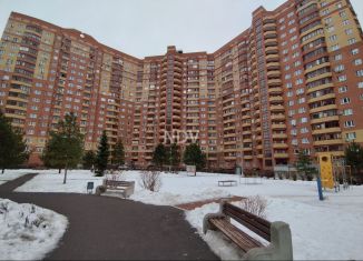 Продажа 3-ком. квартиры, 74.1 м2, деревня Щемилово, улица Орлова, 2