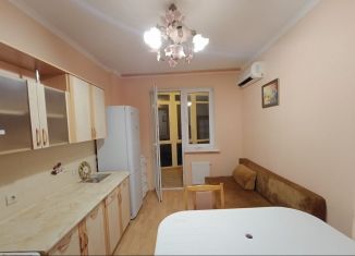 Продаю 1-комнатную квартиру, 53 м2, Краснодарский край, Промышленная улица, 9