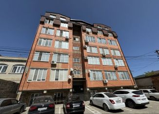 Продажа двухкомнатной квартиры, 80 м2, Махачкала, улица Магомеда Гамзатова, 35