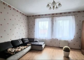 2-ком. квартира в аренду, 50 м2, Калининград, улица Лермонтова, 1