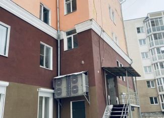 Продажа комнаты, 22 м2, Екатеринбург, метро Уралмаш, проспект Космонавтов, 38А