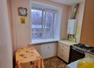 Продам трехкомнатную квартиру, 60 м2, Гусь-Хрустальный, улица Маяковского, 4А