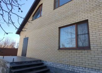 Сдача в аренду комнаты, 100 м2, Ставропольский край, улица Комарова, 111