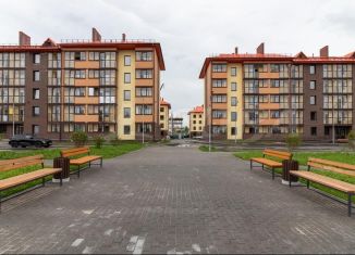 Продажа 1-комнатной квартиры, 32 м2, Тюменская область, улица Надира Сагдеева, 8