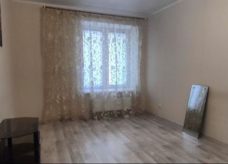 Сдам 1-комнатную квартиру, 33 м2, Казань, улица Азата Аббасова, 8, ЖК Весна