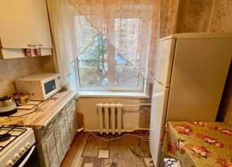 Продажа 2-комнатной квартиры, 42 м2, Ефремов, улица Дружбы, 1