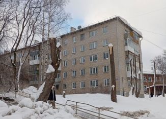 Продаю двухкомнатную квартиру, 44.4 м2, Красноуфимск, улица Ухтомского, 16