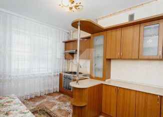 Трехкомнатная квартира на продажу, 90 м2, Москва, Новоконюшенный переулок, 12/16, район Хамовники