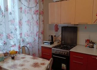 Продается 3-ком. квартира, 70 м2, Волгоград, проспект Металлургов, 28